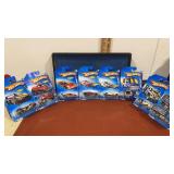 8 Miscellaneous lot of New Hot wheels