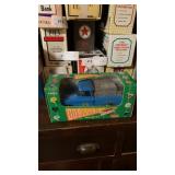 Goal classic Diecast truck coin bank