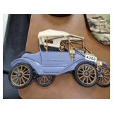 VINTAGE CAR WALL DECOR