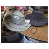 2 HATS *NEW