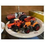 Allis Chalmers tractor with Kuhn Knight wagon and