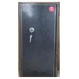 Gun Safe - SEE DESC