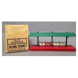 Postwar Lionel RED BASE 157 illuminated Station Platform accessory in original box