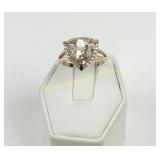 14K GOLD TRILLION MORGANITE AND DIAMOND RING