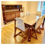 MCM ROSEWOOD DINING TABLE & SIX CHAIRS