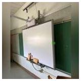Smart Board 5ft x 4ft With Epson Powerlite 350 Projector