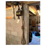 Vintage 3 Wheel Pulley w/ RopeÂ