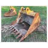 CAT Excavator Bucket 312 Linkage - 45in