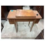 Singer Sewing Machine S.N. 9512A04 - Wooden Stand Base - 34X16X29