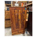 Vintage Cedar Wardrobe With Natural FinishÂ - 34in.X22in.X66in.