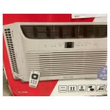 Room Air Conditioner w/ Remote in White