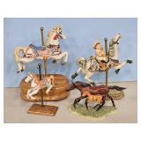 CAROUSELL HORSES & MARE/FOAL FIGURINE