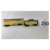 LIONEL PRR 492418 CABOOSE & FGE 91904 BOXCAR