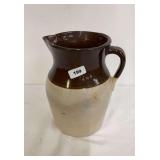 Roseville, O. Pottery Pitcher