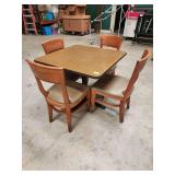 Table & (4) Chairs