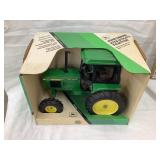 NIB Ertl John Deere 2755 Toy Tractor, 1:16 Scale