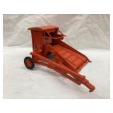 Ertl Allis-Chalmers Roto Baler, 1/16 Scale