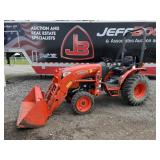 Kubota B2650 Tractor With Quick Attach Loader