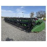 John Deere 630F HydraFlex Grain Table