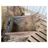 18 inch Tooth Bucket for a Bradco 609