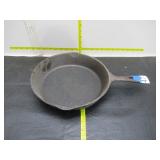 #8 cast iron pan, no brand