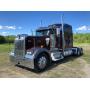 (1326) 1999 Kenworth W900