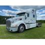 (1325) 2007 Peterbilt Model 387 Tandem Axle Truck Tractor