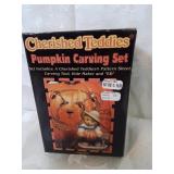 Cherish teddies pumpkin carving set