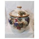 Grape and leaves decorated ginger jar with lid