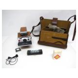 VINTAGE POLAROID SX-70 LAND CAMERA W/ CASE & MISC.