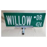 Willow Dr. Metal Street Sign