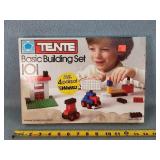 Vintage Hasbro Tente Basic Building Set