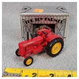 1/43 Massey Ferguson 55 Diesel Tractor