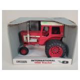 1/16 International 1468 V8 Tractor