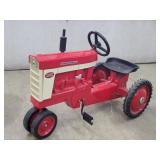 Farmall 560 Pedal Tractor