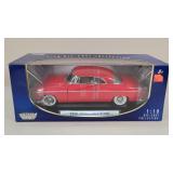 1/18 1955 Chrysler C300 Sedan