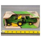 1/16 John Deere Lawn & Garden Tractor