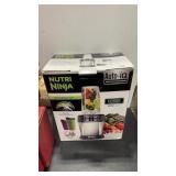 NINJA NUTRI AUTO-IQ SMOOTHIE BLENDER