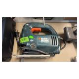 BLACK & DECKER JIG SAW