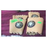 2 PR OF CHILDRENS CUFFS