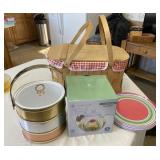 Picnic Basket, Ice Bucket & Teapot