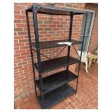 Metal Shelvingï¿½s Unit w/5 Shelves TIGHT!