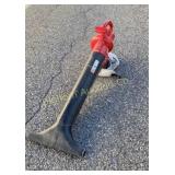 Troy-Bilt TB125QS Electric Leaf Vacuum