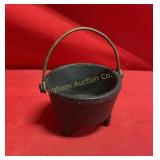 VTG Wilton Miniature Cast Iron Cauldron Pot Kettle