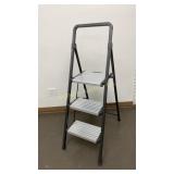 Cosco 3 Step Ladder Unused, Top Step is 29" High