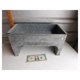 Galvanized food tray on legs