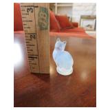 Beautiful Sabino glass Cat figurine