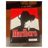 17 1/4ï¿½ x 21 1/2ï¿½ Marlboro Metal Sign