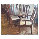PENN. HOUSE CHERRY QUEEN ANNE TABLE AND 12 CHAIRS