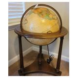 LARGE GLOBE